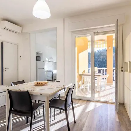 R 15 Ristrutturato Con Terrazzo